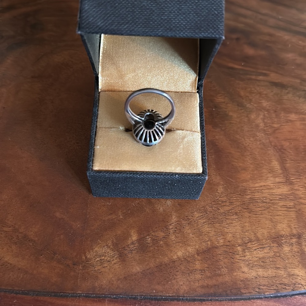 Black Gemstone Ring - image 3